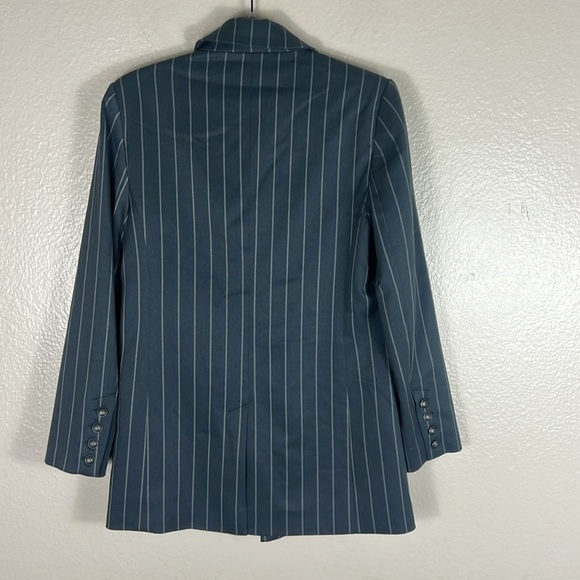 L’AGENCE Aimee Pinstripe Blazer - Picture 8 of 8